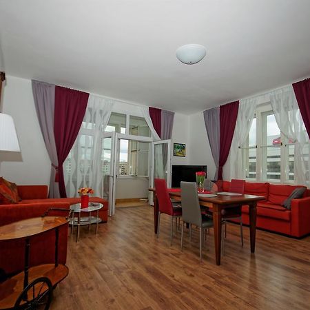 Spacious Prague View Apartment Esterno foto