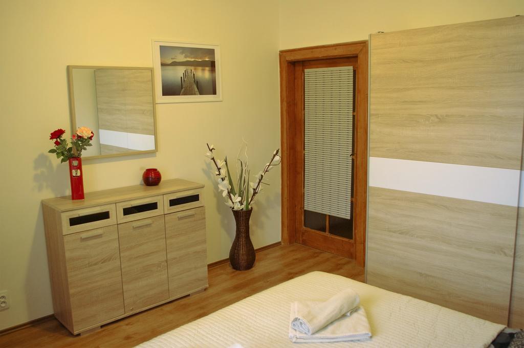 Spacious Prague View Apartment Esterno foto
